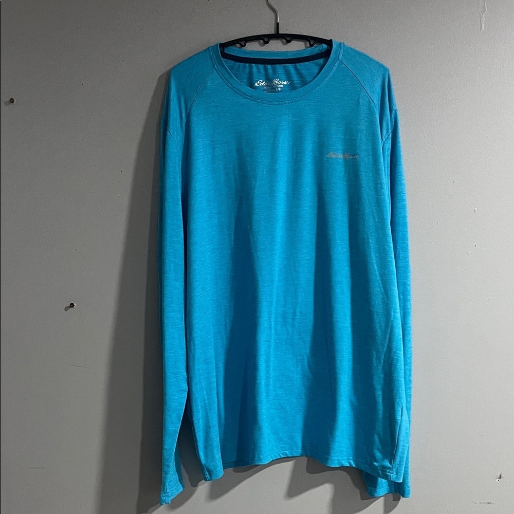 Eddie Bauer Men's Blue Long Sleeve Tee Large